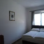 Am By Interhome *