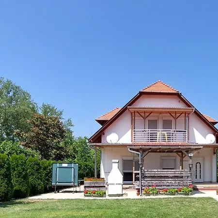 Am By Interhome * Balatonmariafurdo
