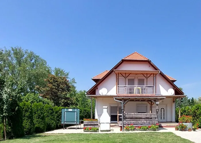 Am By Interhome * Balatonmáriafürdő